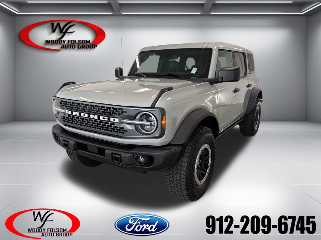 New 2026 Ford Bronco Badlands w/ Sasquatch Package