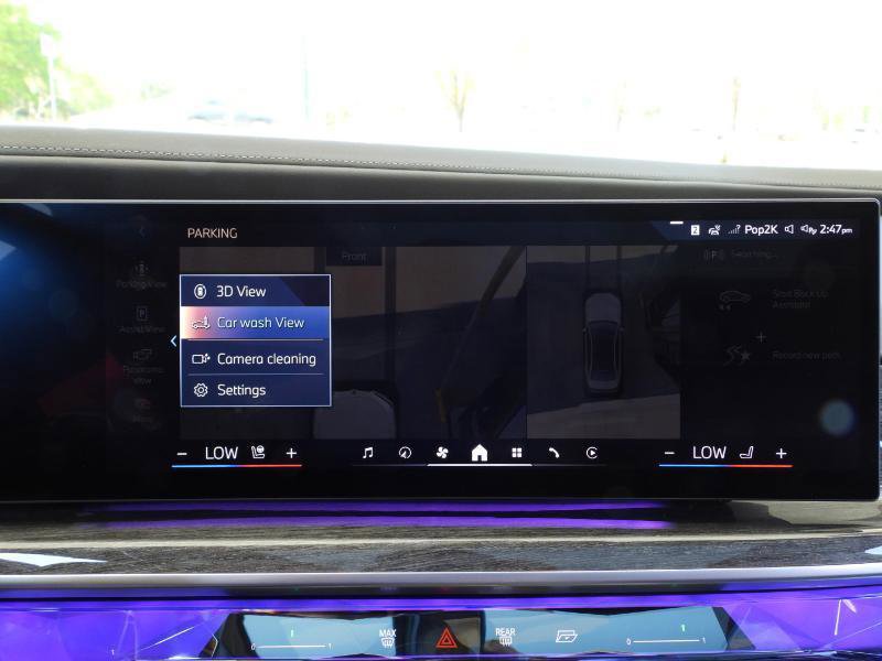 Used 2024 BMW 740i image 68