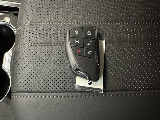 New 2026 Chevrolet Tahoe High Country AWD/4WD image 19