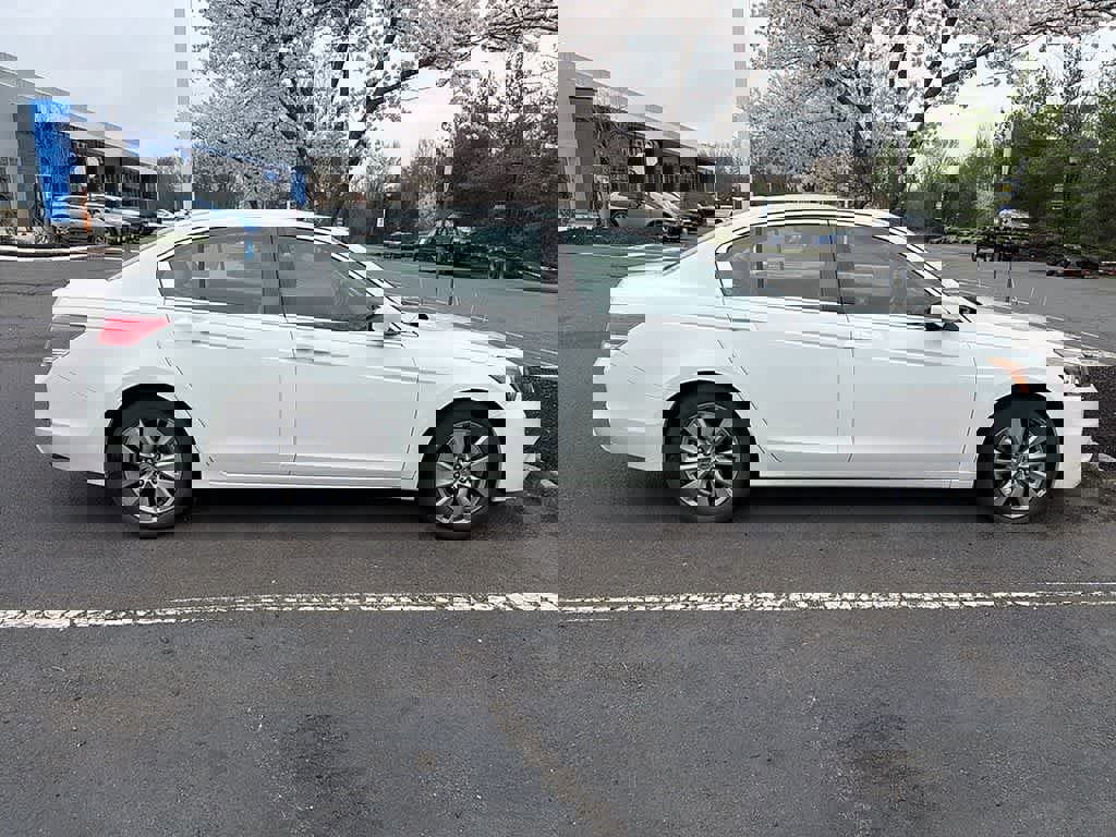 Used 2012 Honda Accord EX-L image 13