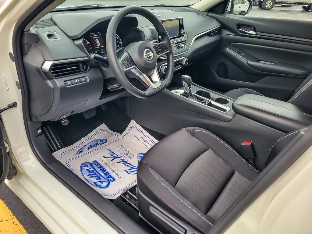 Used 2022 Nissan Altima 2.5 S image 11