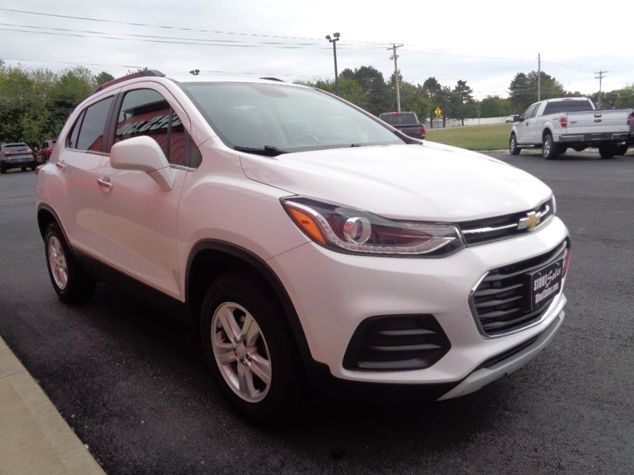Used 2019 Chevrolet Trax LT w/ LT Convenience Package AWD/4WD image 4