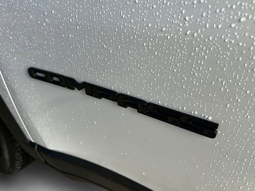 Used 2022 Jeep Compass Altitude image 32