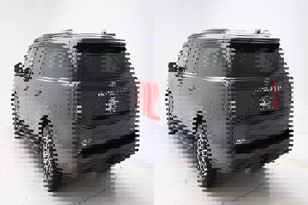 Used 2025 Ford Expedition Max Active image 6