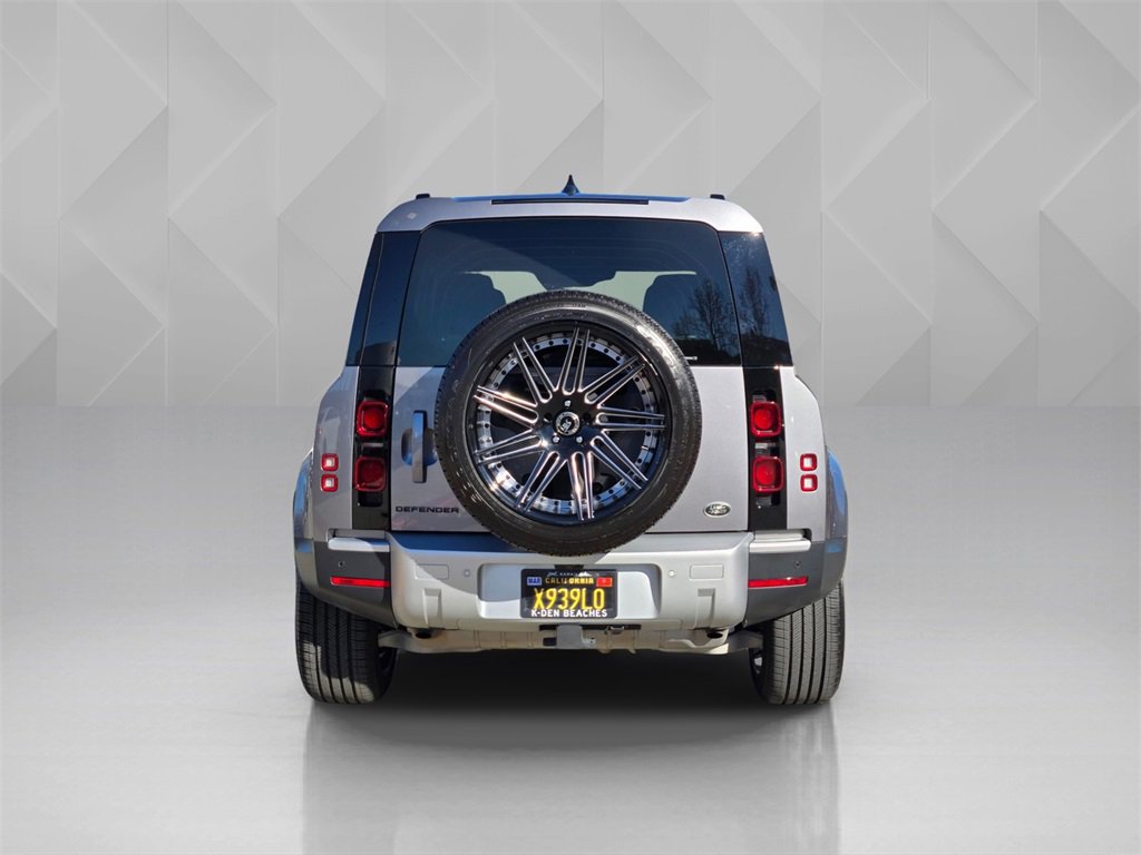 Used 2021 Land Rover Defender 110 S image 5