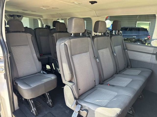 Used 2023 Ford Transit 350 XLT image 11