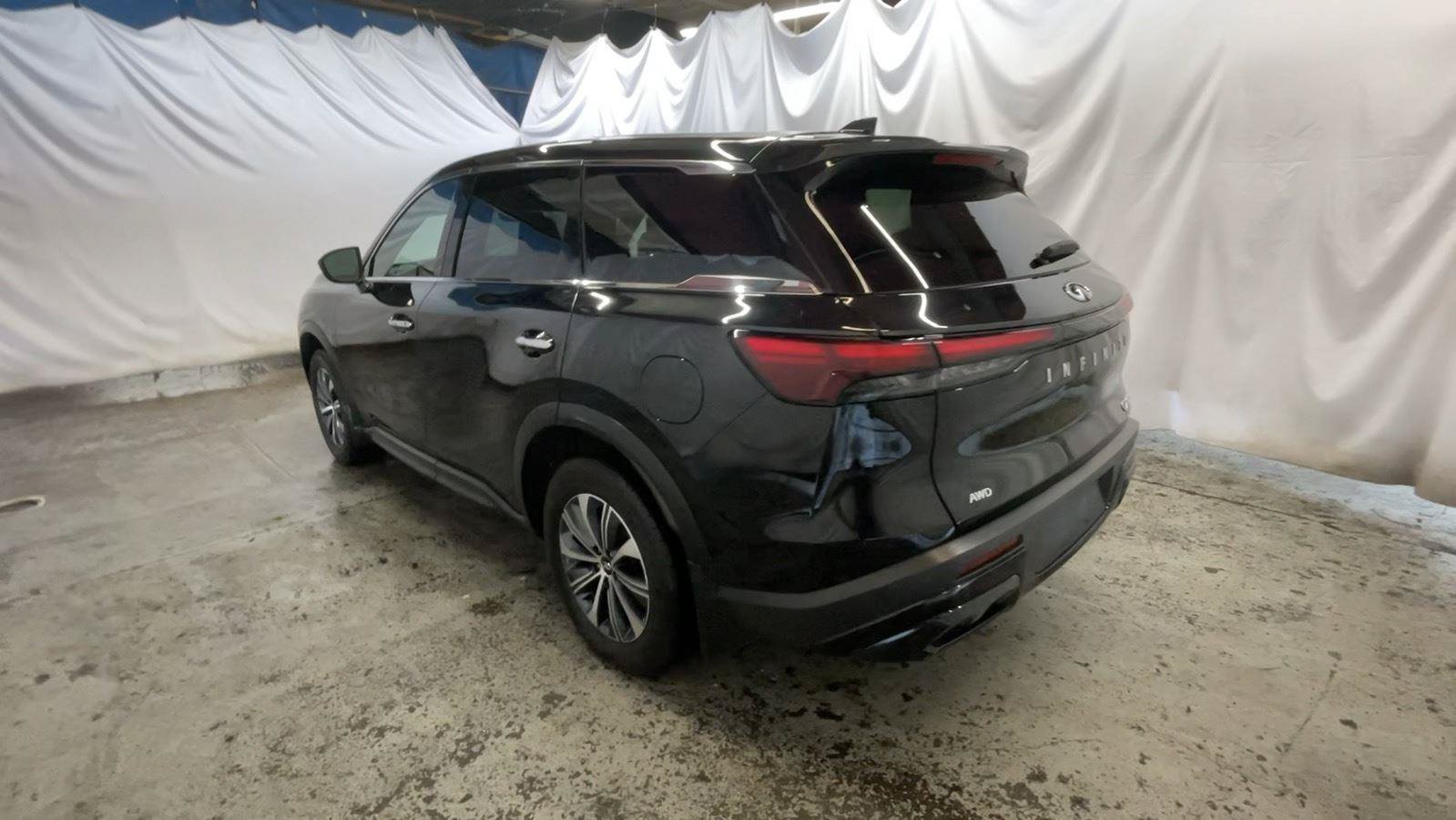 Used 2025 INFINITI QX60 Pure AWD/4WD image 8