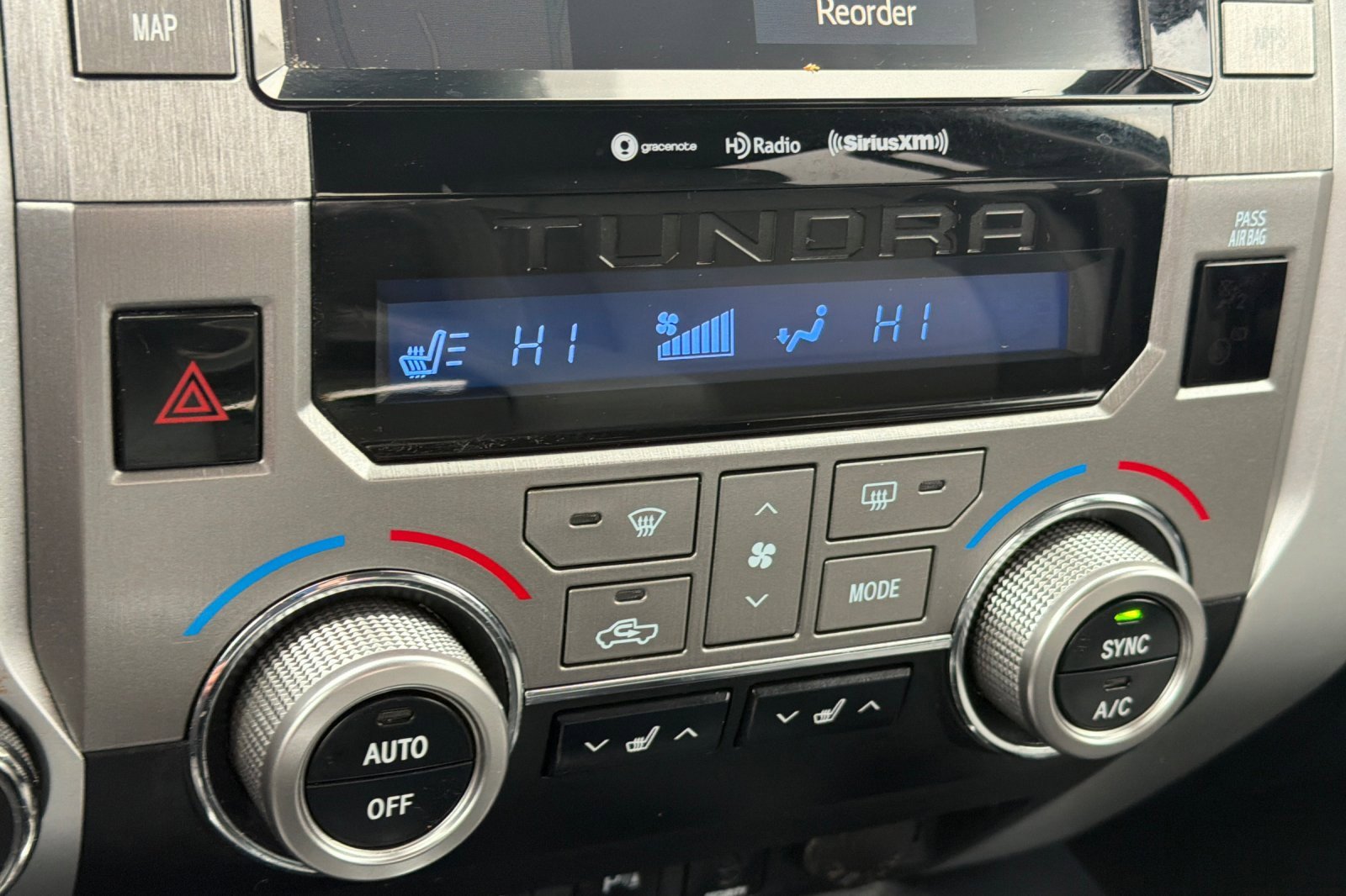 Used 2021 Toyota Tundra Limited w/ Limited Premium Package image 20