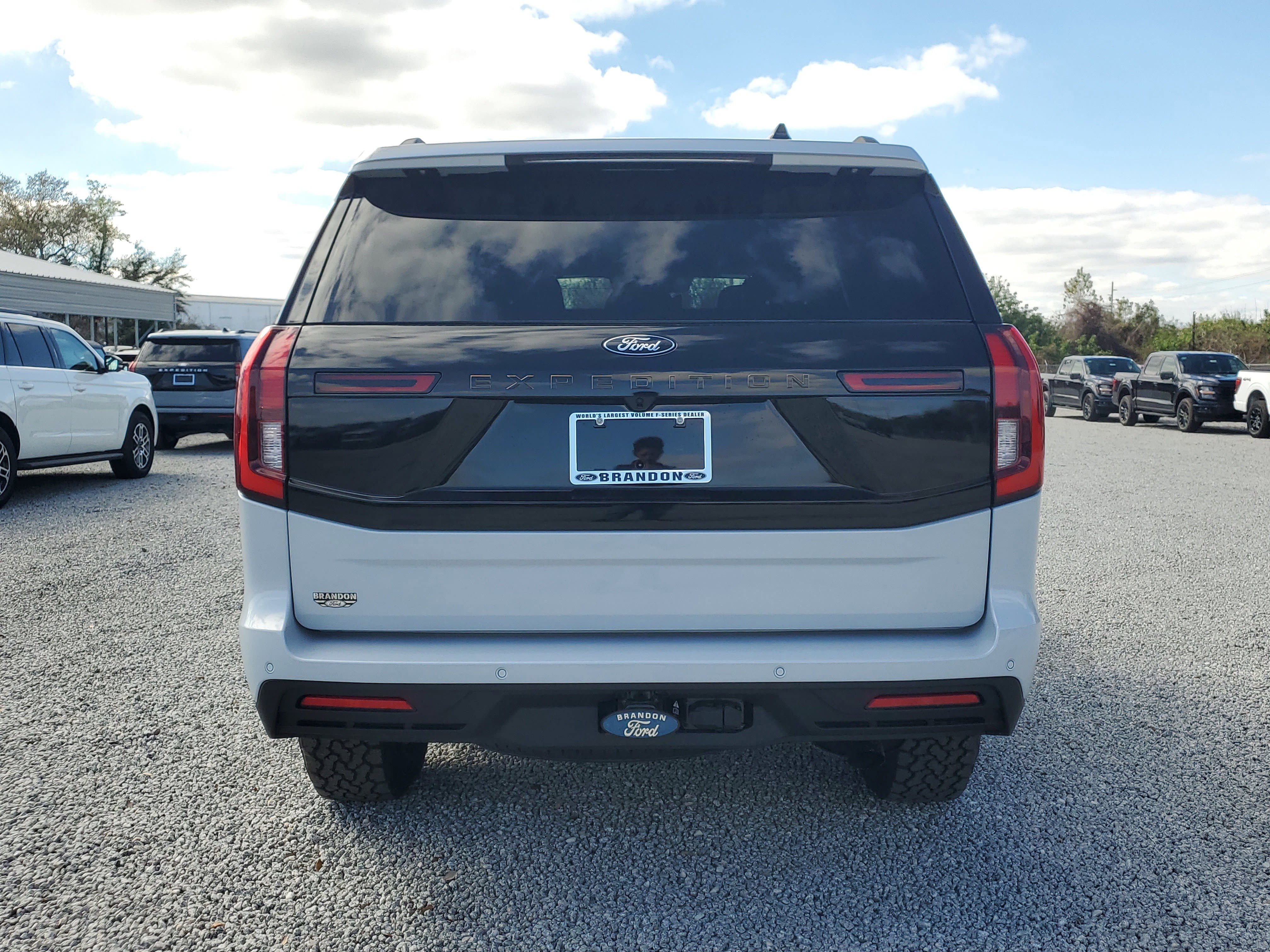New 2026 Ford Expedition Tremor image 9