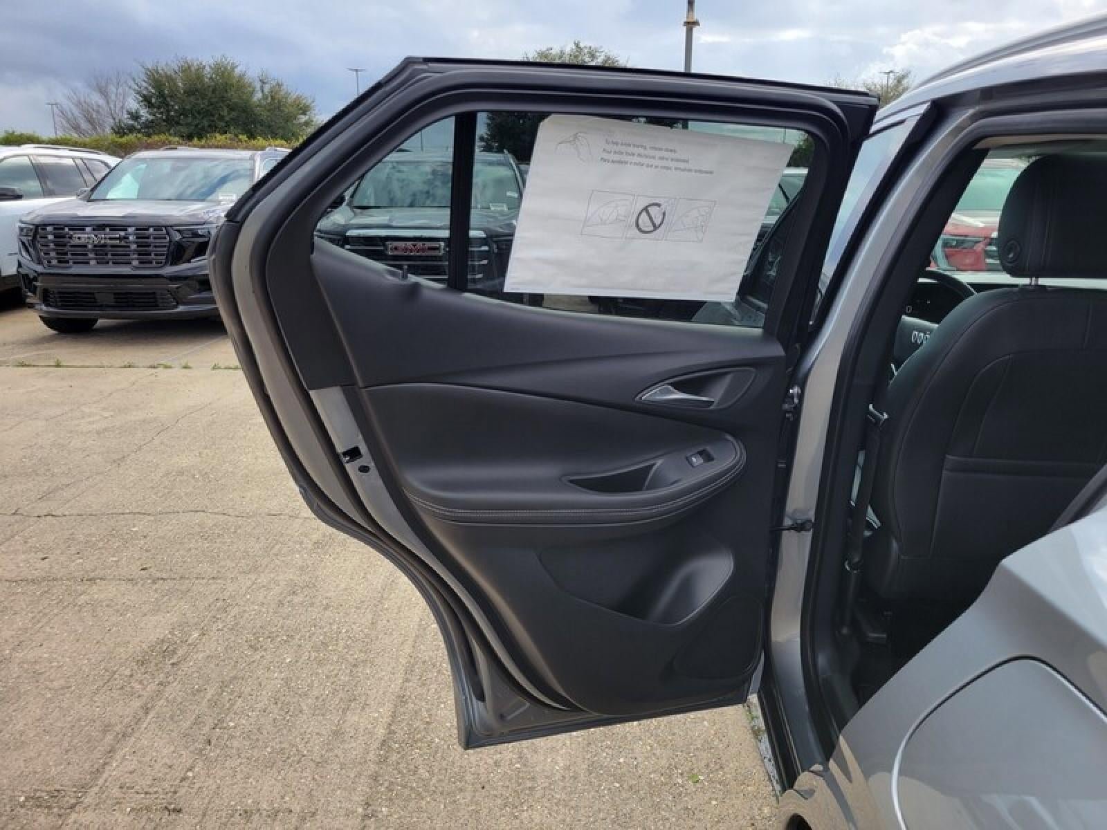 New 2026 Buick Encore GX Avenir w/ Avenir Technology Package FWD image 30