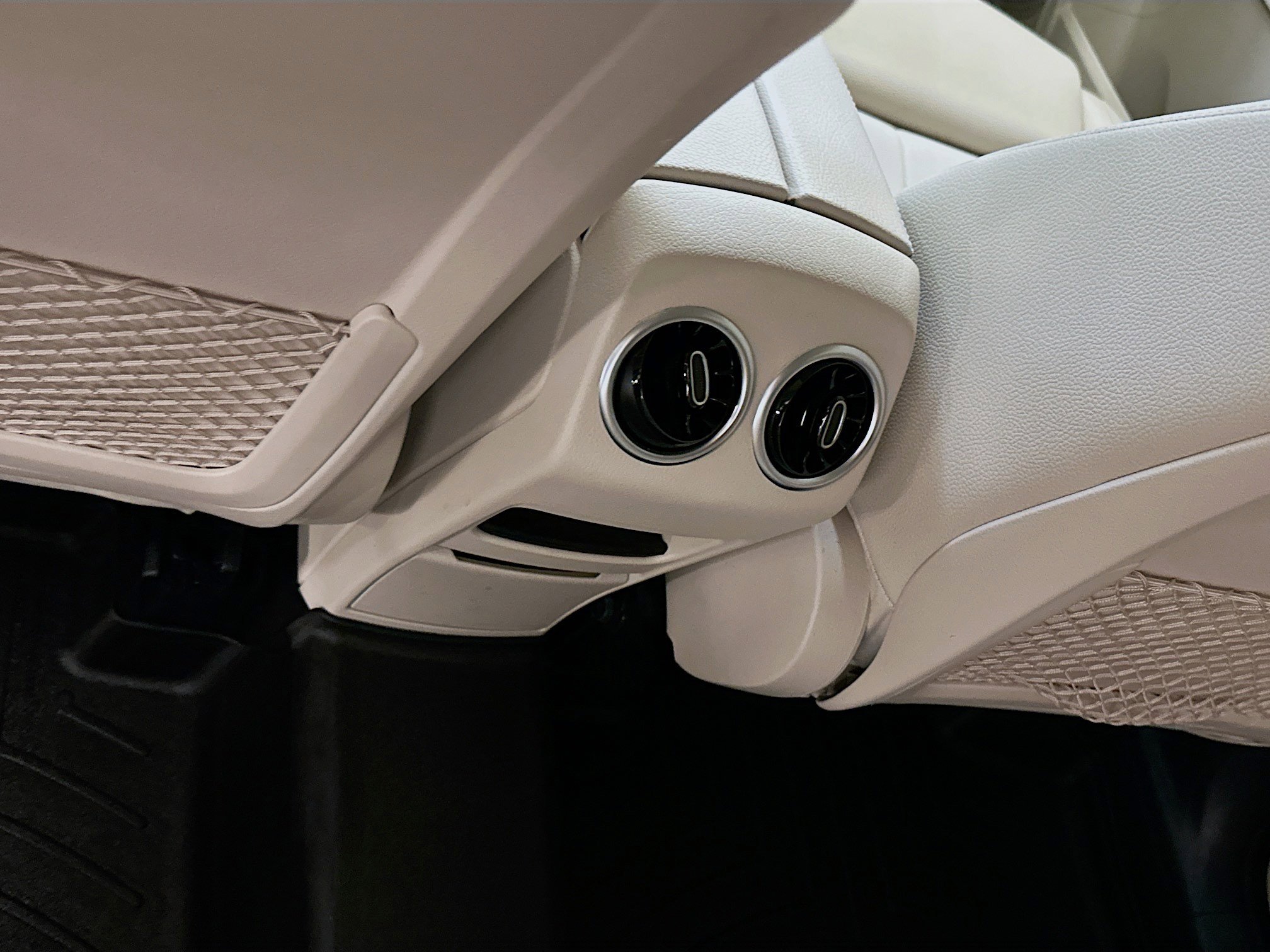 Used 2021 Mercedes-Benz GLB 250 GLB 250 image 27