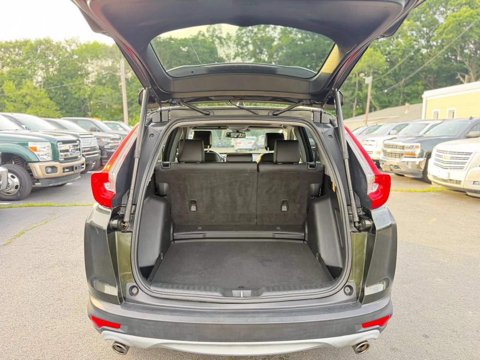 Used 2017 Honda CR-V Touring image 8
