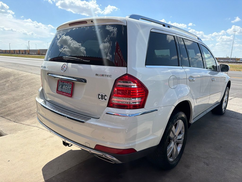 Used 2010 Mercedes-Benz GL 320 BlueTEC 4MATIC image 25