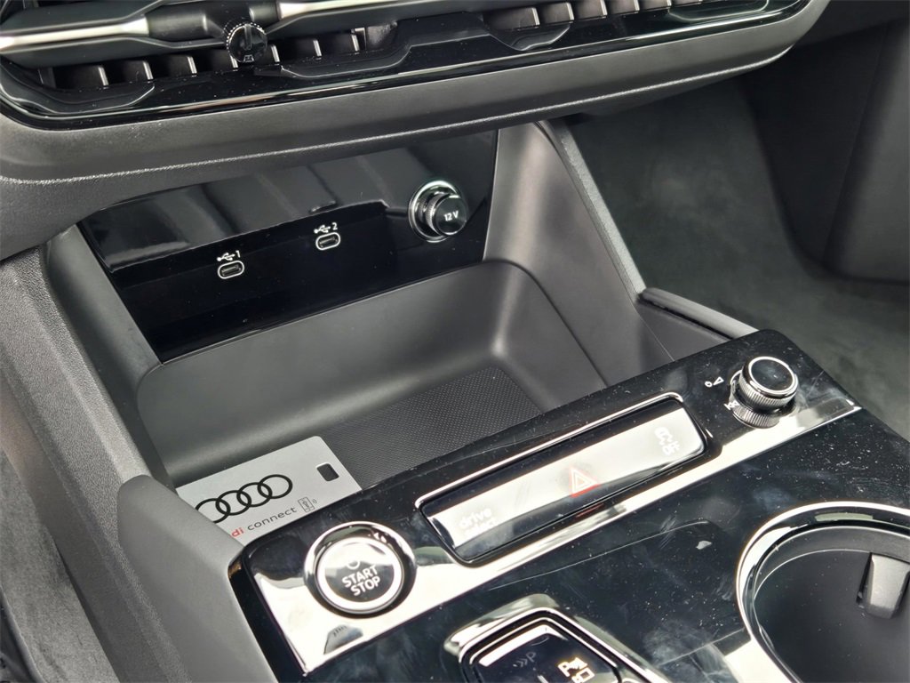 New 2025 Audi A6 e-tron Premium Plus image 22