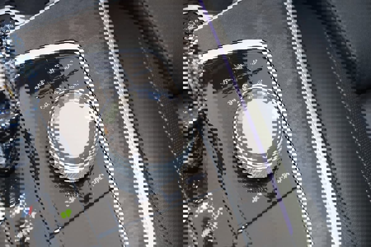 Used 2021 BMW X5 M50i image 32