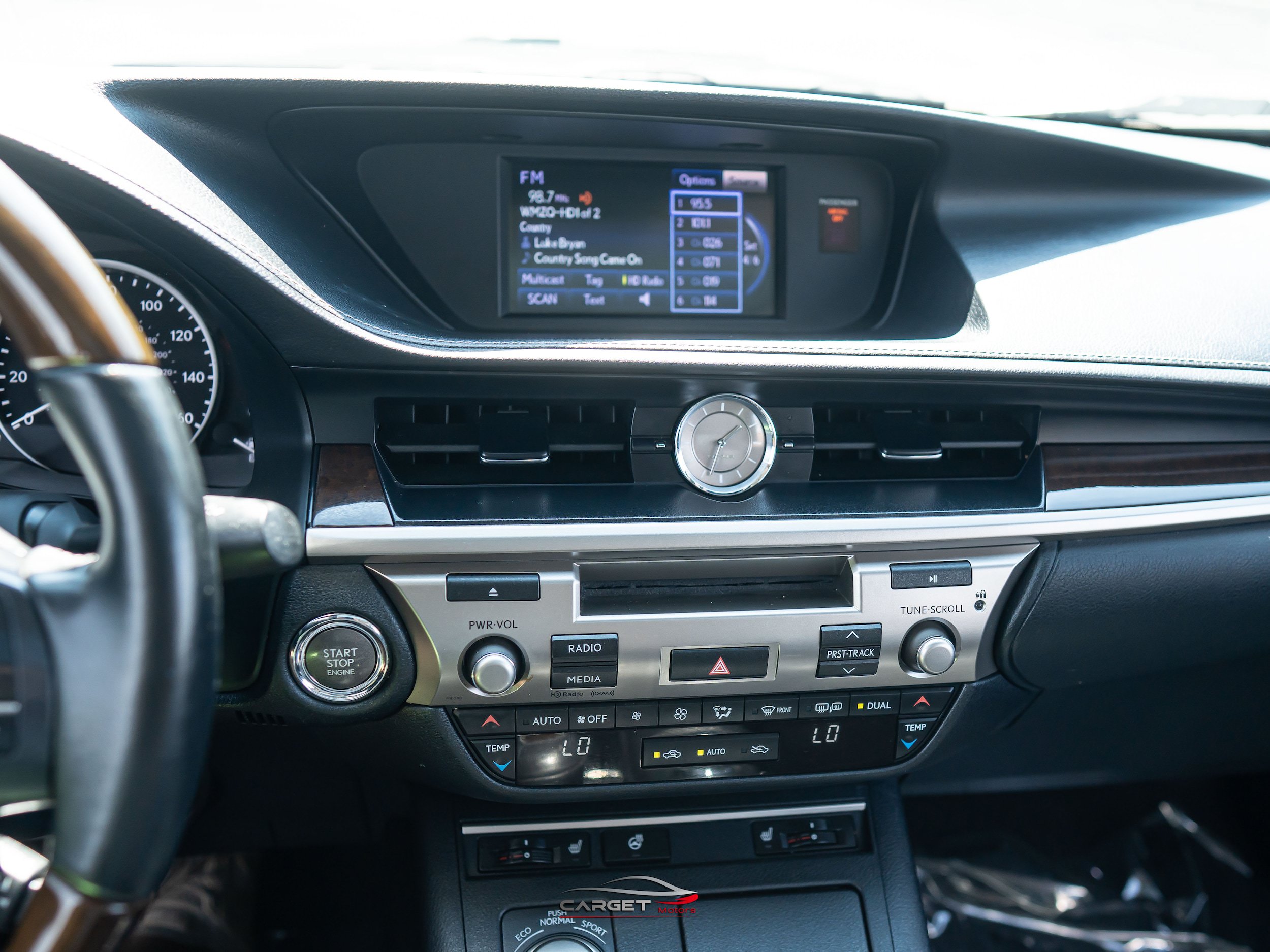 Used 2013 Lexus ES 350 w/ Premium Pkg FWD image 29
