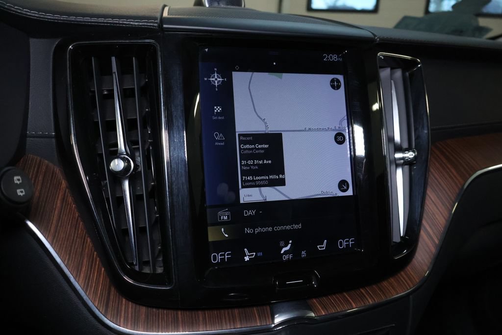 Used 2019 Volvo XC60 T8 Inscription w/ Advanced Package AWD/4WD image 27