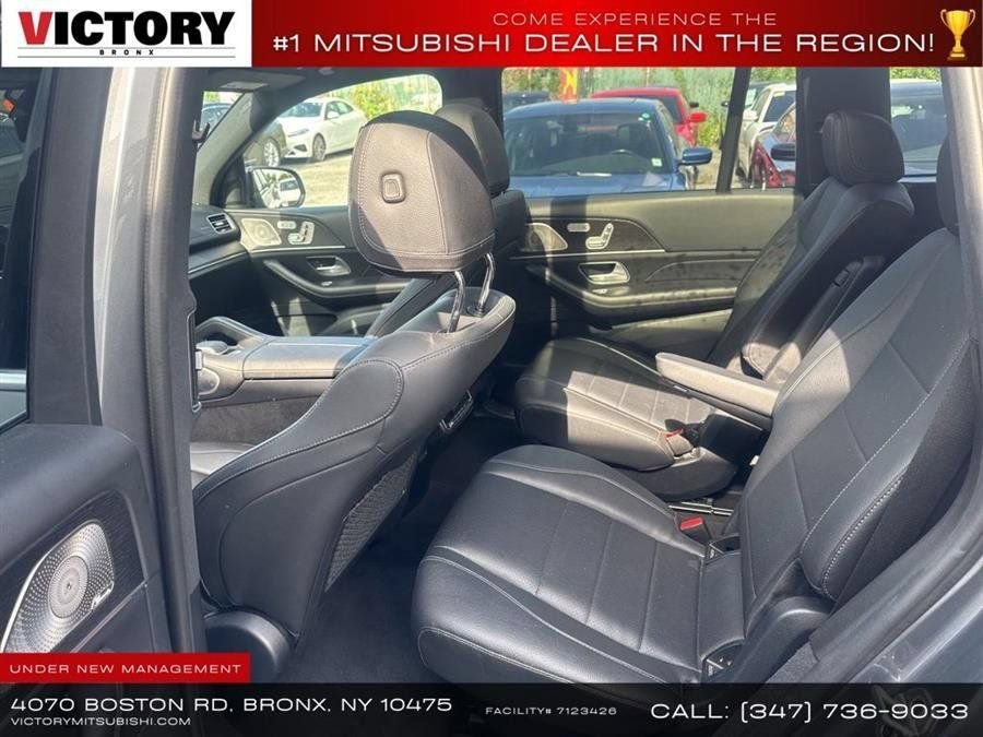 Used 2023 Mercedes-Benz GLS 450 4MATIC image 42