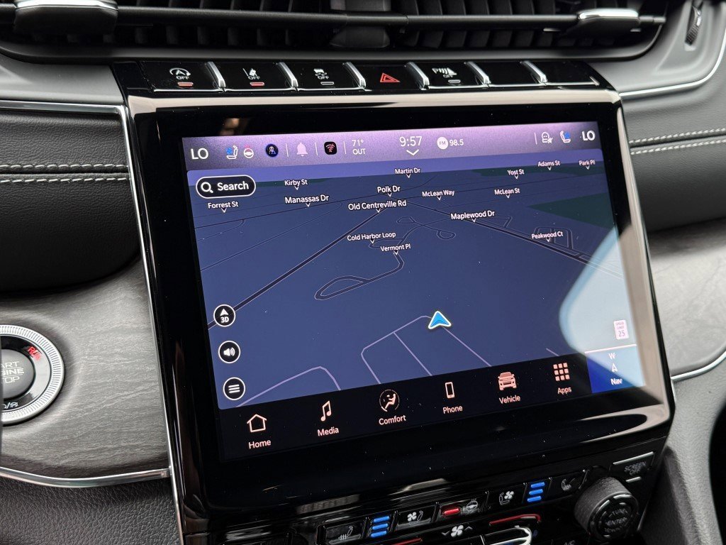 New 2025 Jeep Grand Cherokee Overland w/ Adv Protech Group III image 23