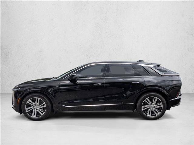 Used 2024 Cadillac Lyriq Tech AWD/4WD image 8