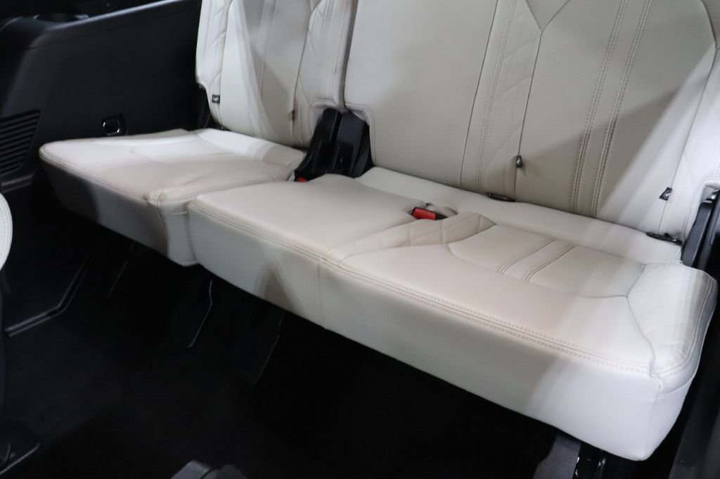 Used 2020 Ford Expedition Max Platinum image 23