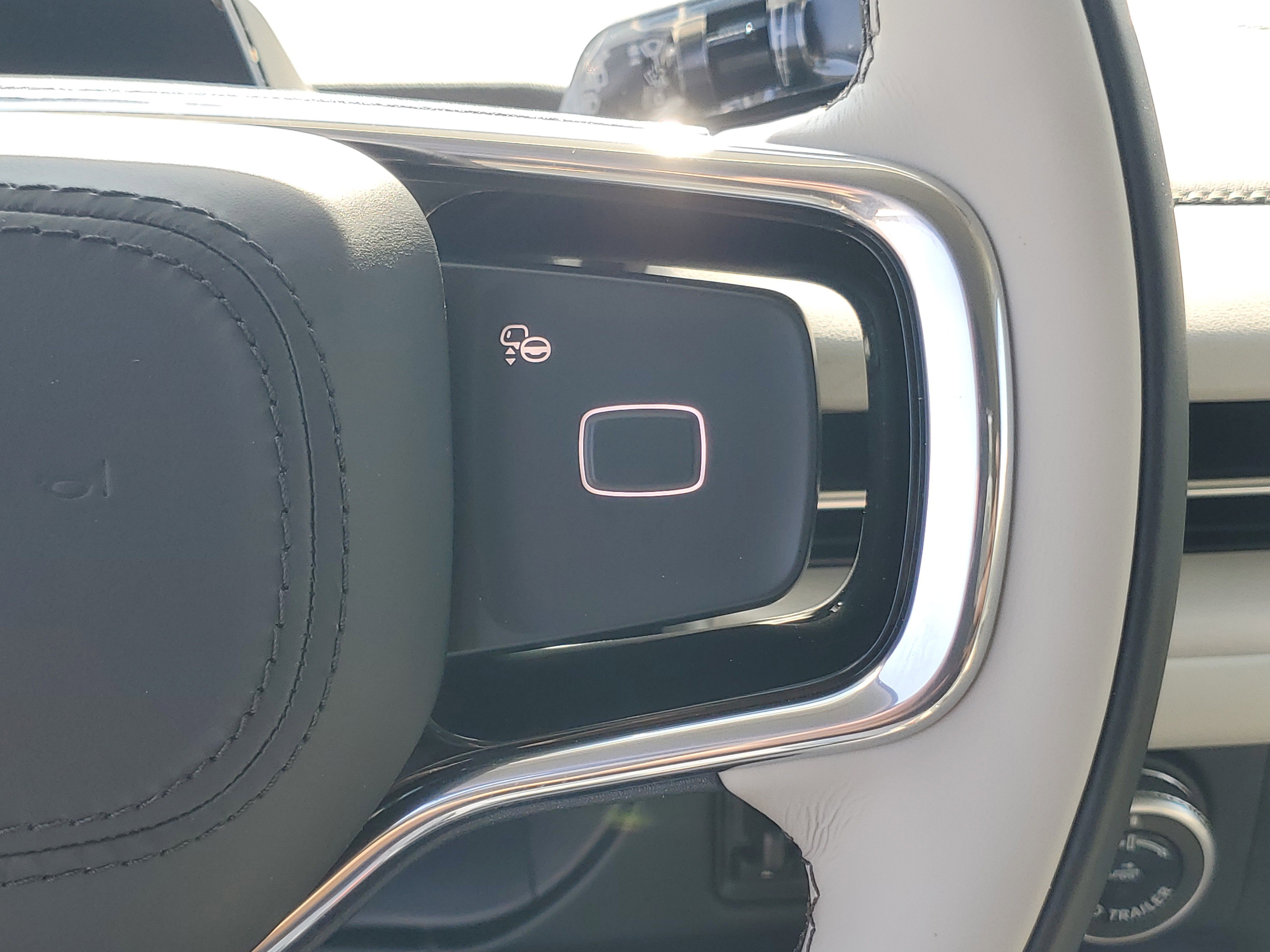 New 2026 Lincoln Navigator Reserve AWD/4WD image 17