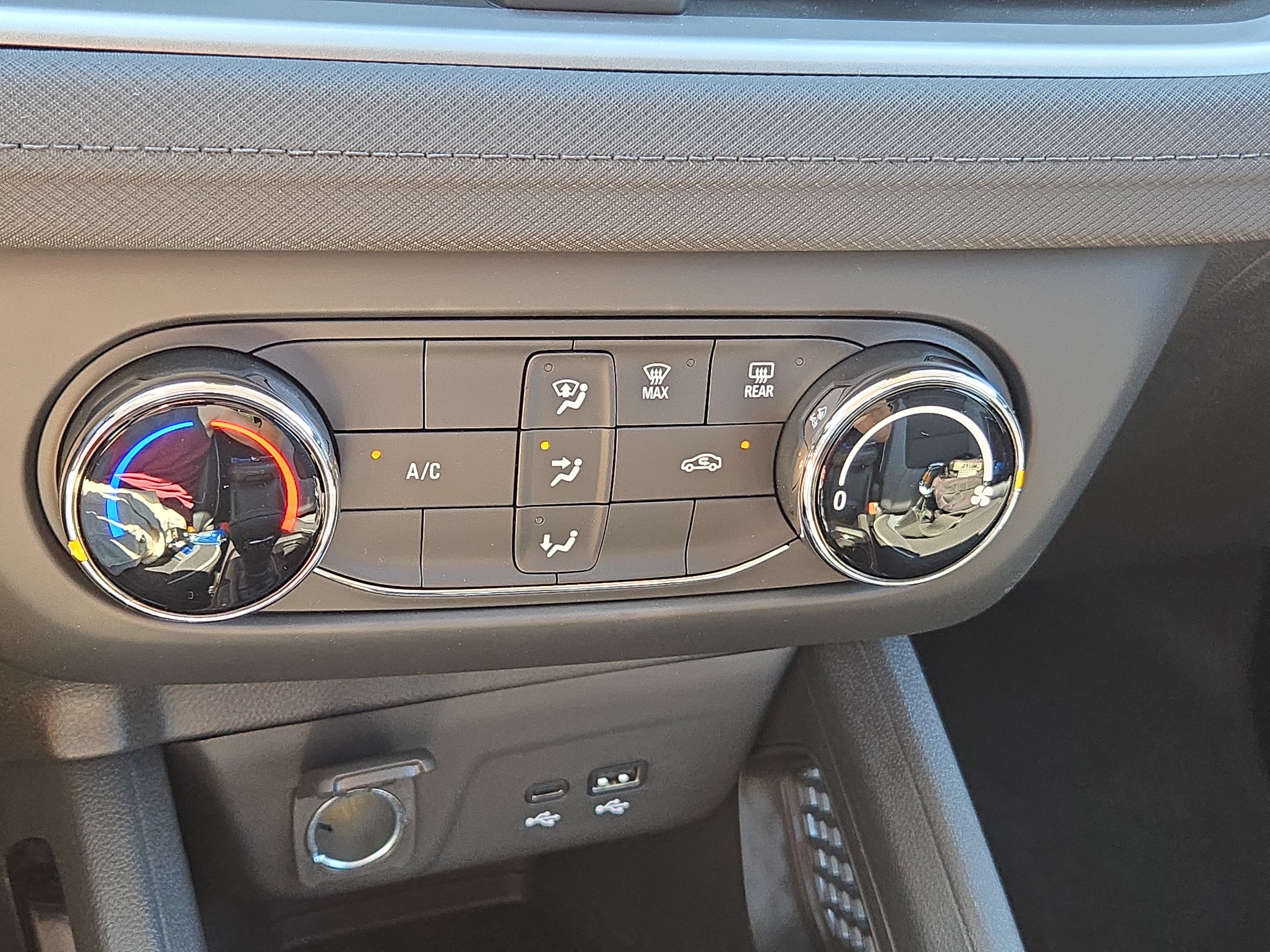New 2026 Chevrolet TrailBlazer LS w/ LS Convenience Package FWD image 28