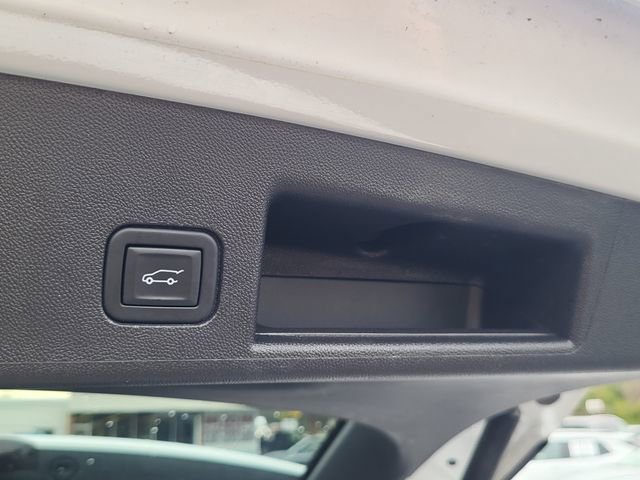 Used 2024 Chevrolet Equinox LT FWD image 5