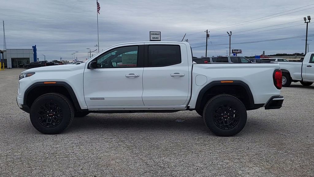 New 2026 GMC Canyon Elevation image 5