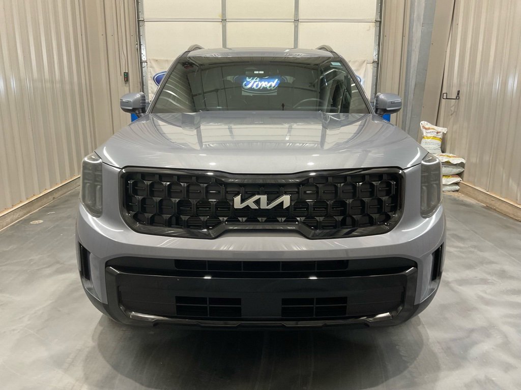 Used 2024 Kia Telluride EX X-Line image 2