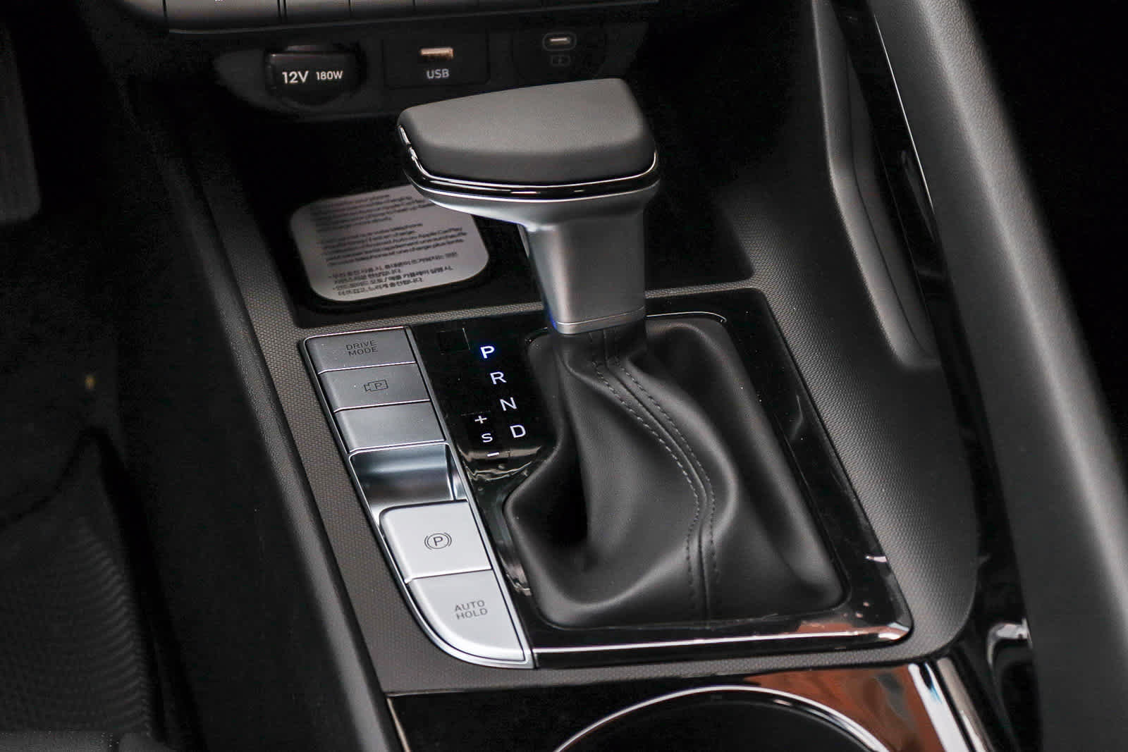 New 2026 Hyundai Elantra Limited FWD image 39
