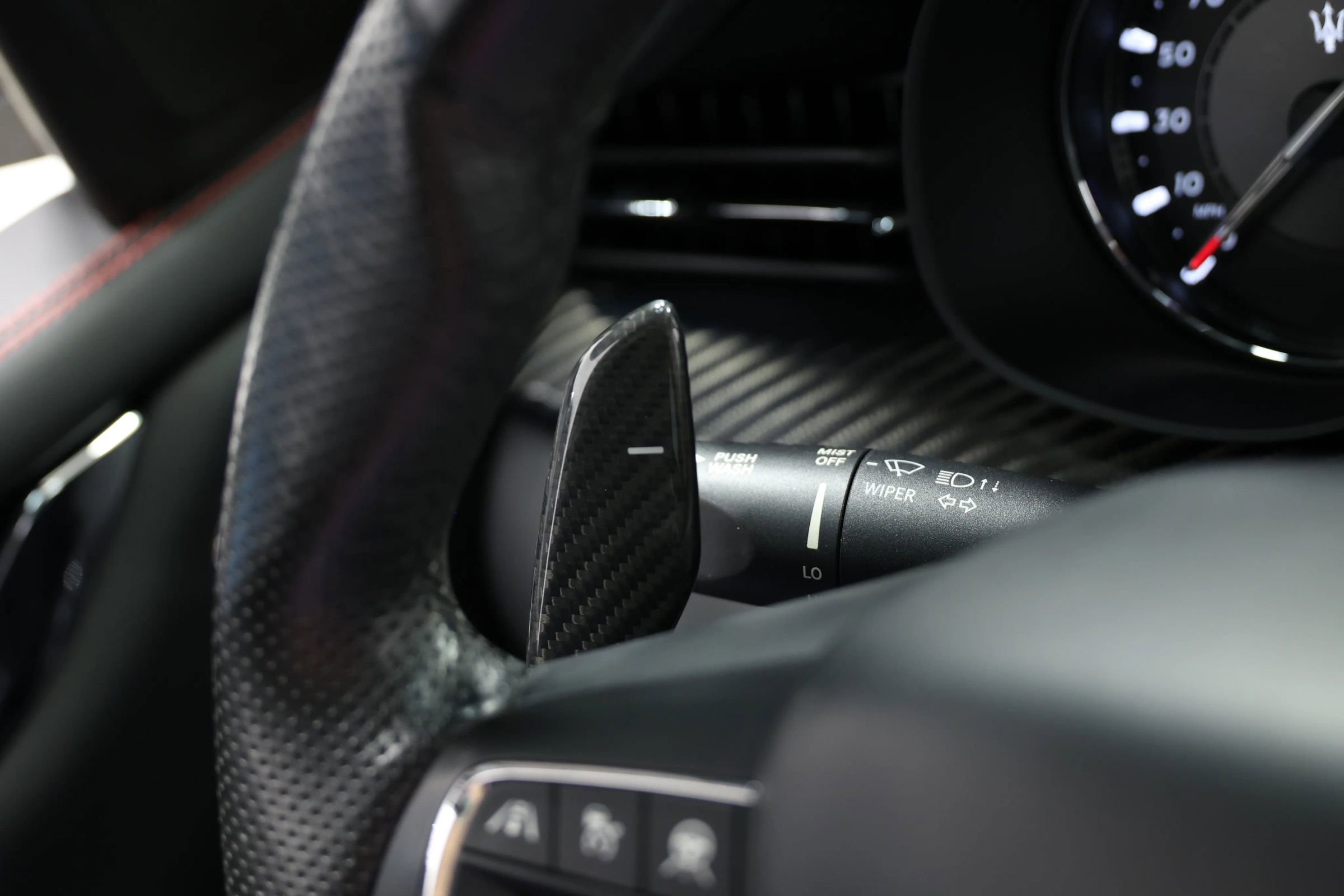 Used 2022 Maserati Quattroporte Trofeo image 25