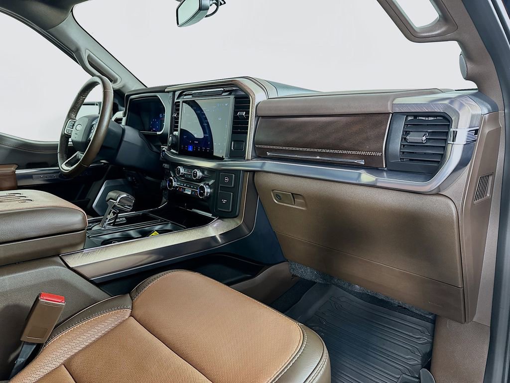 Used 2025 Ford F150 King Ranch AWD/4WD image 32