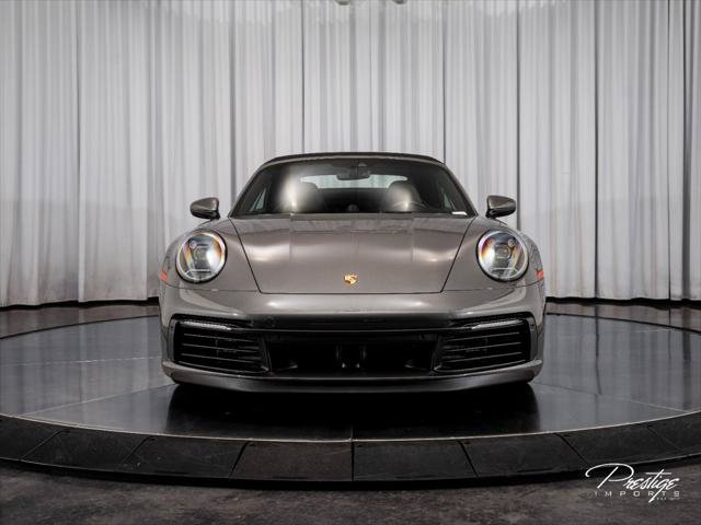 Used 2020 Porsche 911 Carrera 4S AWD/4WD image 2