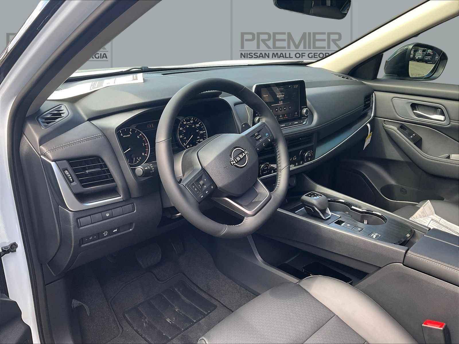 New 2026 Nissan Rogue Dark Armor FWD image 6