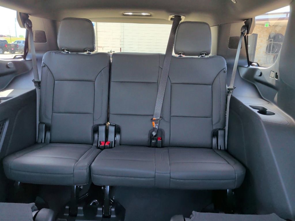 New 2026 Chevrolet Tahoe Z71 w/ Comfort Package AWD/4WD image 39