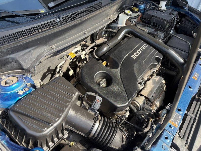 Used 2019 Chevrolet Equinox Premier w/ LPO, Floor Liner Package AWD/4WD image 36