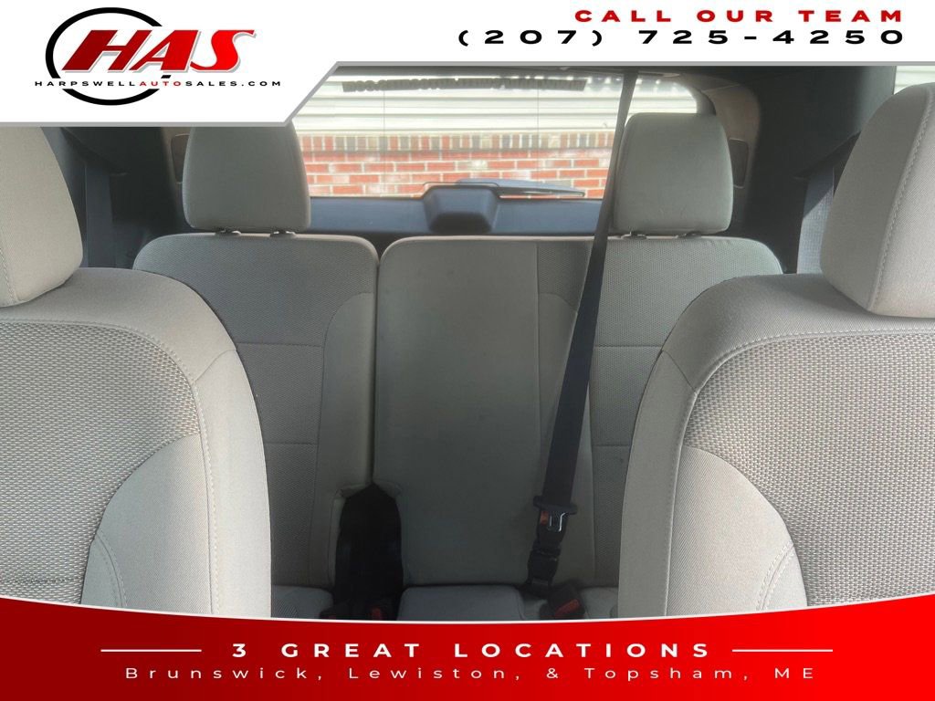 Used 2022 Chevrolet Traverse LT w/ LPO, Floor Liner Package AWD/4WD image 12
