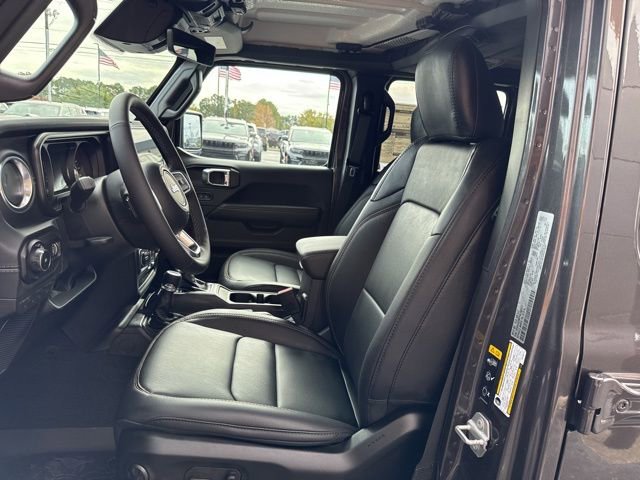 New 2026 Jeep Wrangler Unlimited Sahara AWD/4WD image 8