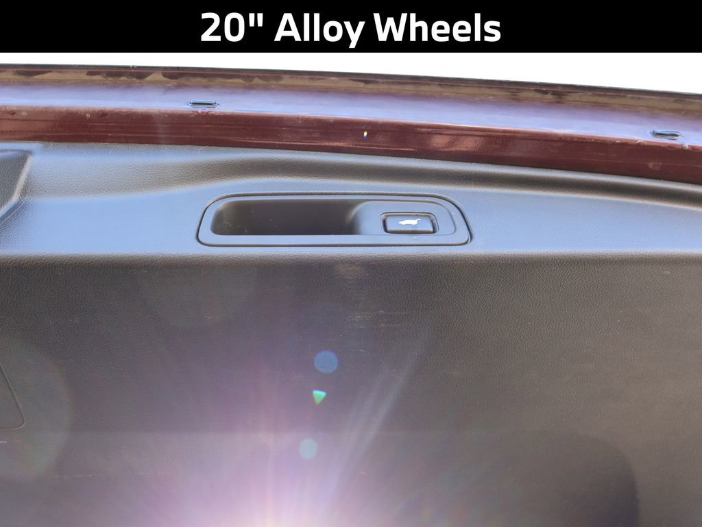 Used 2018 Honda Pilot Touring image 23