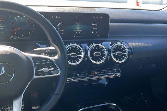Used 2019 Mercedes-Benz A 220 image 6