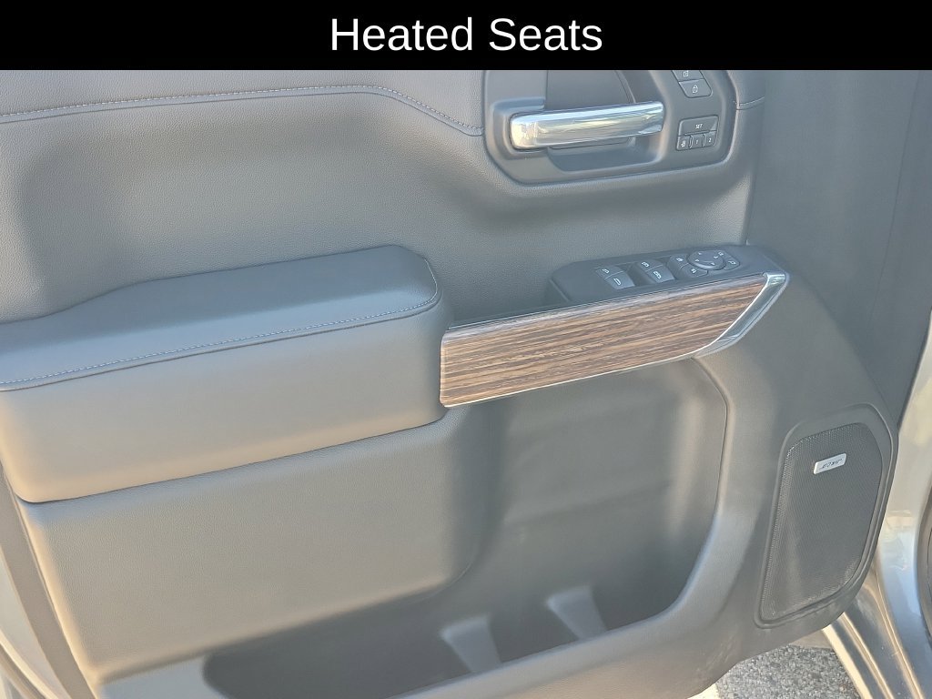 Used 2019 Chevrolet Silverado 1500 High Country w/ Technology Package AWD/4WD image 10