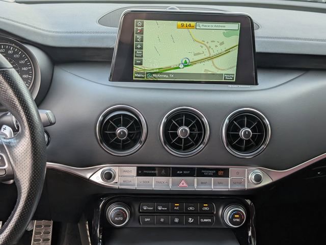 Used 2019 Kia Stinger GT2 image 14