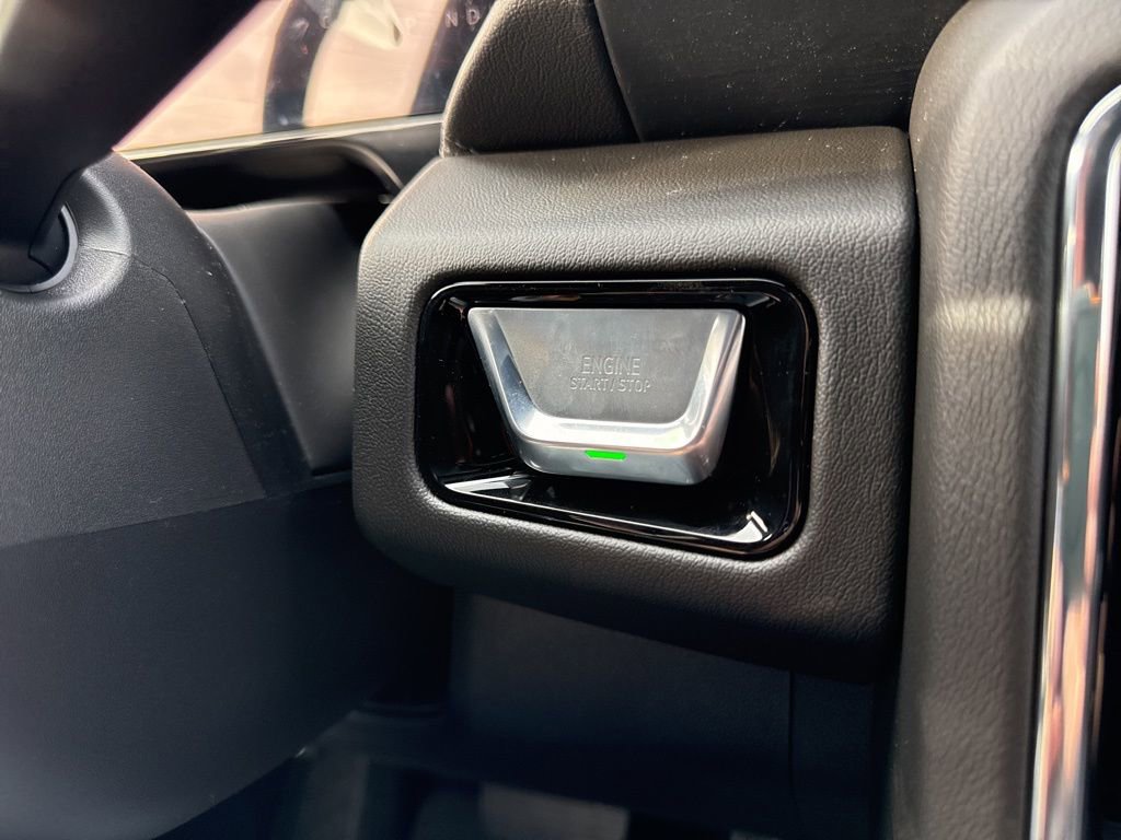 New 2026 GMC Yukon XL Denali image 25