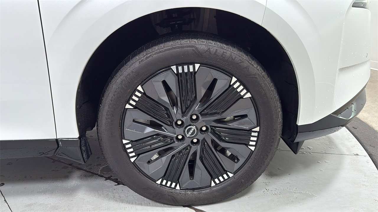 Used 2025 Nissan Murano Platinum w/ Cargo Package image 21