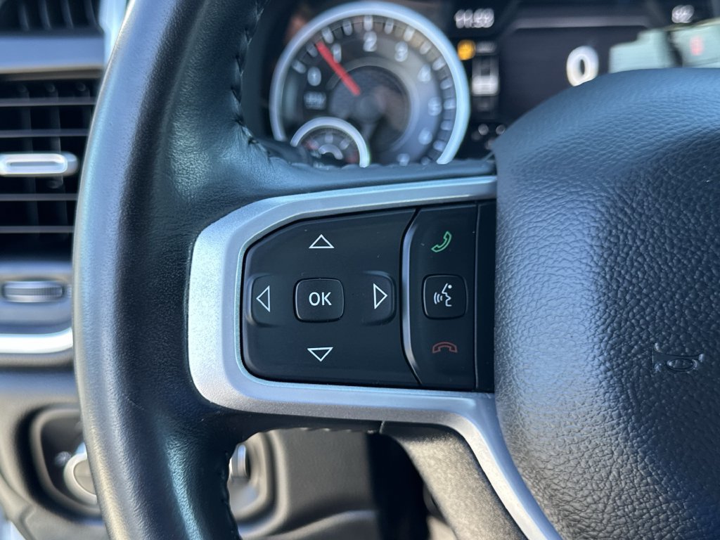 Used 2022 RAM 1500 Big Horn AWD/4WD image 32
