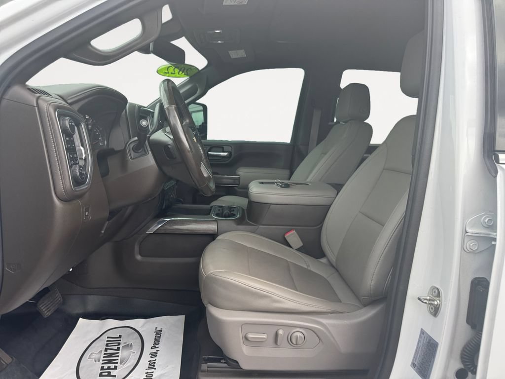 Used 2022 Chevrolet Silverado 2500 LTZ w/ LTZ Plus Package AWD/4WD image 9