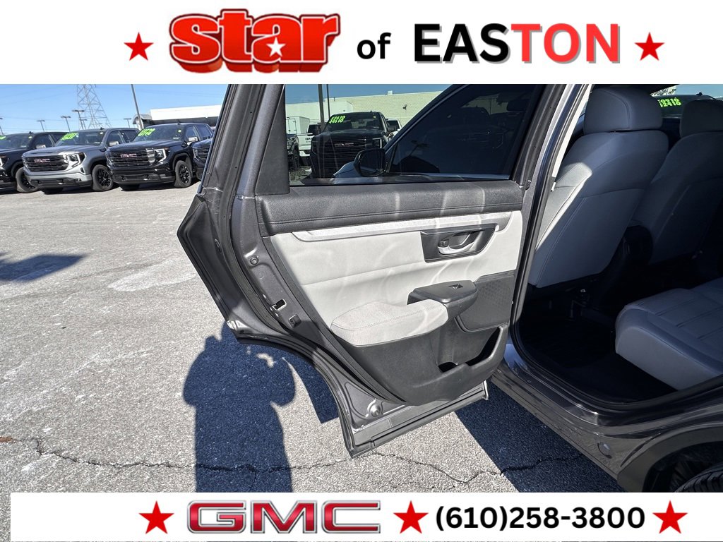 Used 2017 Honda CR-V LX image 22