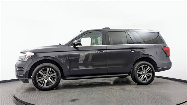 Used 2024 Ford Expedition Limited RWD image 3