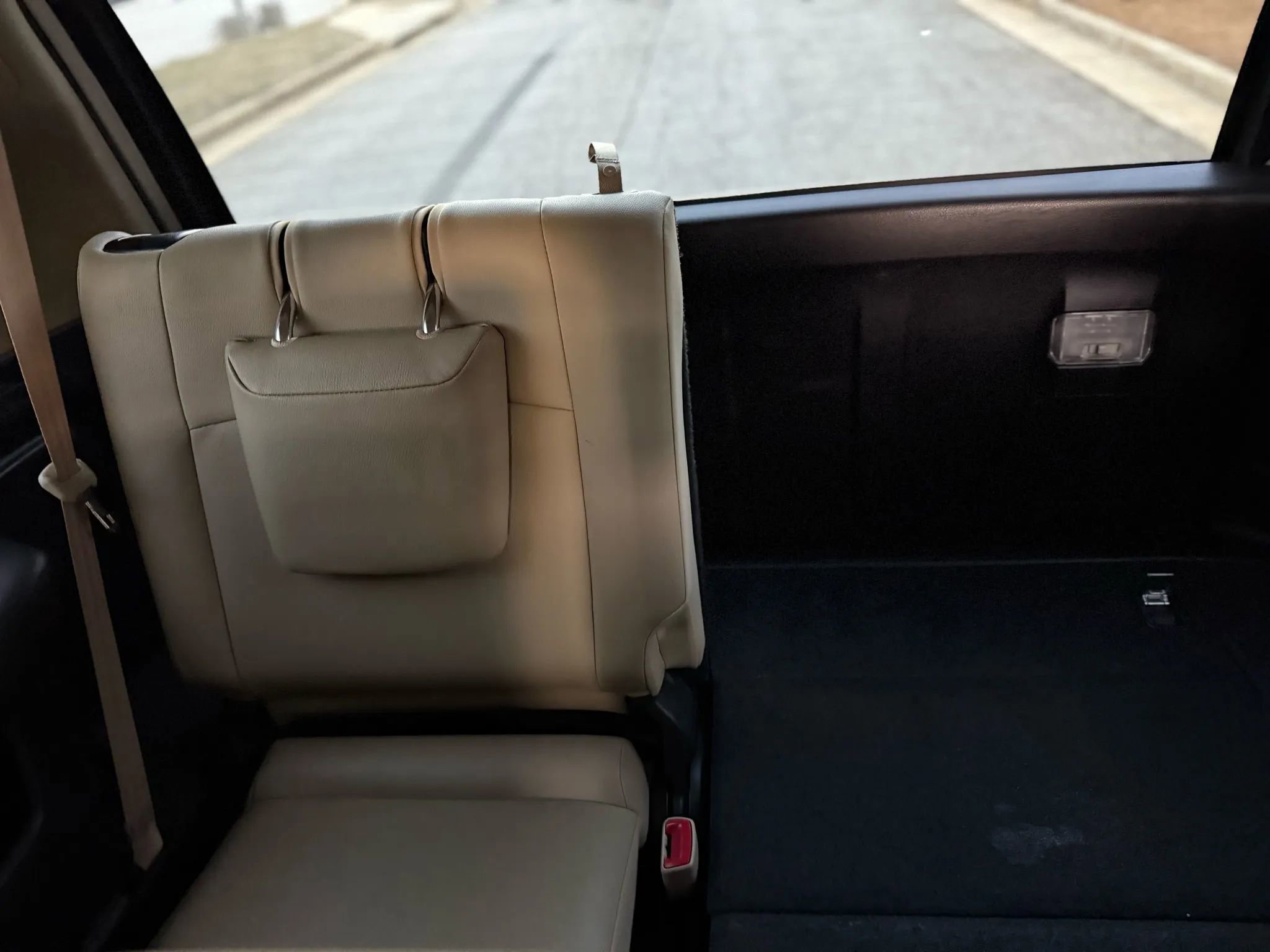 Used 2014 Toyota 4Runner SR5 Premium image 22